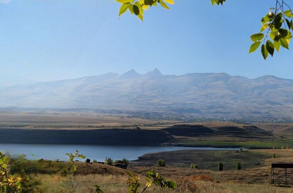 Апаранское водохранилище