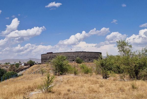 Սև բերդ