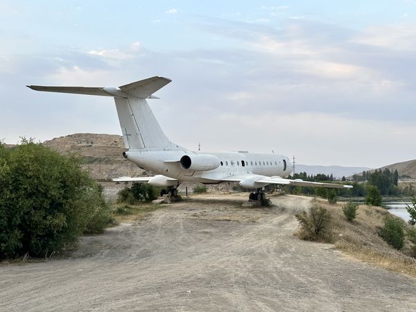 Airplane Tu-134A